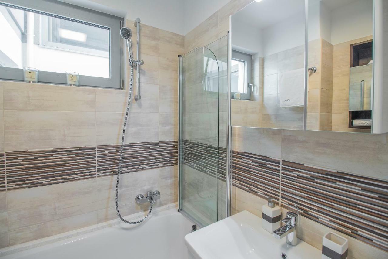 Caisa- Luxury Apartment 20 M From The Sea Zadar Exteriér fotografie
