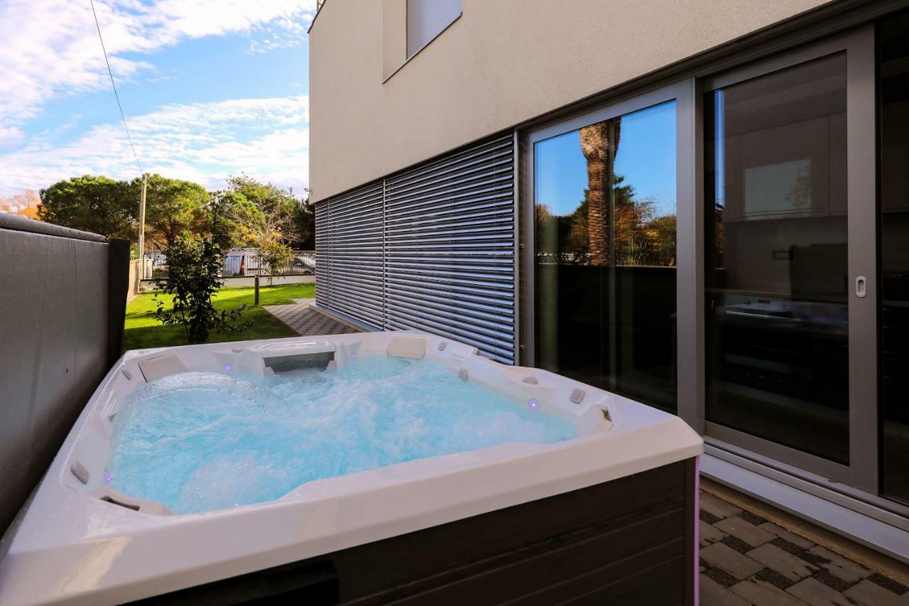 Caisa- Luxury Apartment 20 M From The Sea Zadar Exteriér fotografie